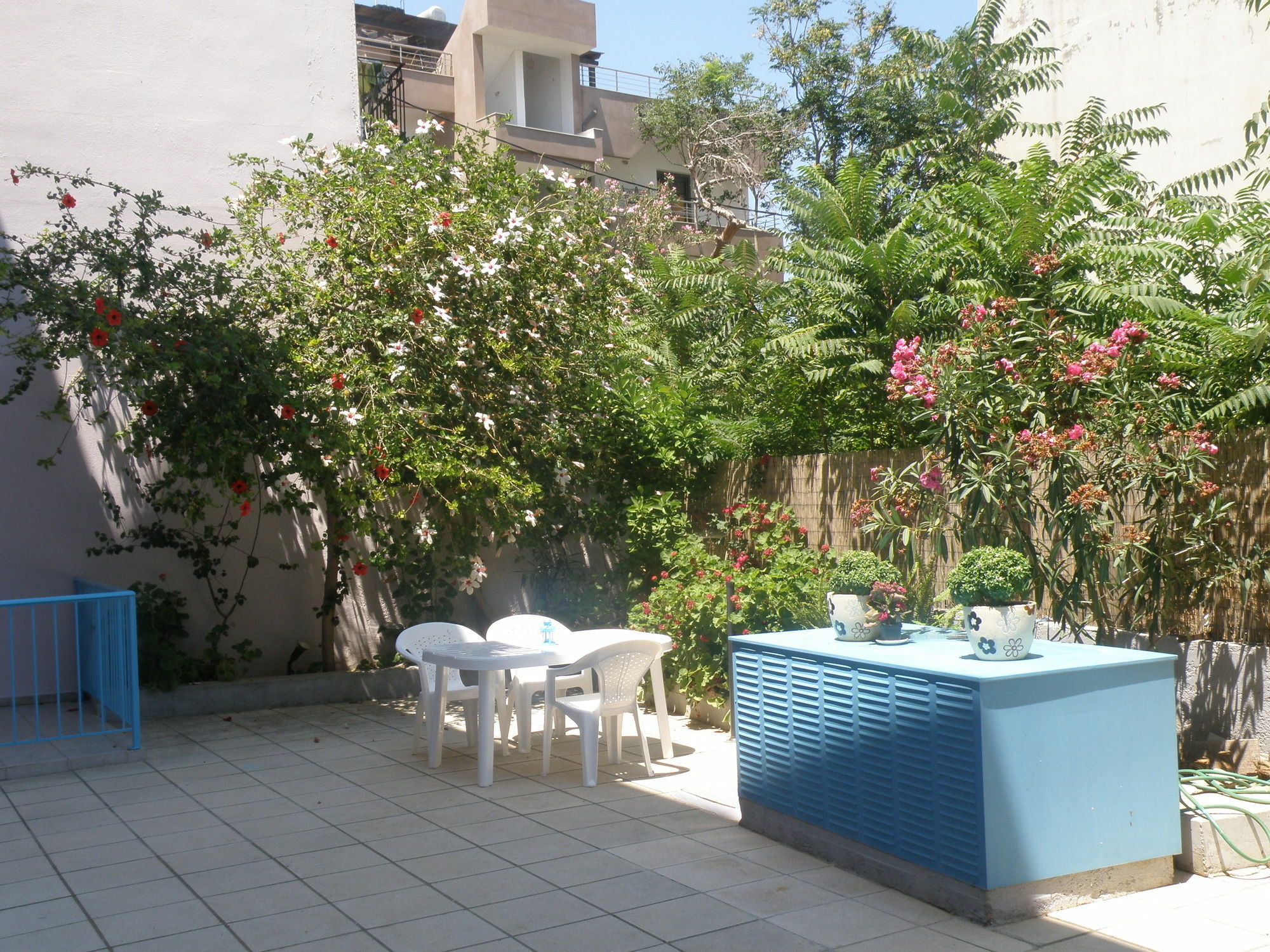 Amalthia Apartments Hersonissos  Exteriör bild
