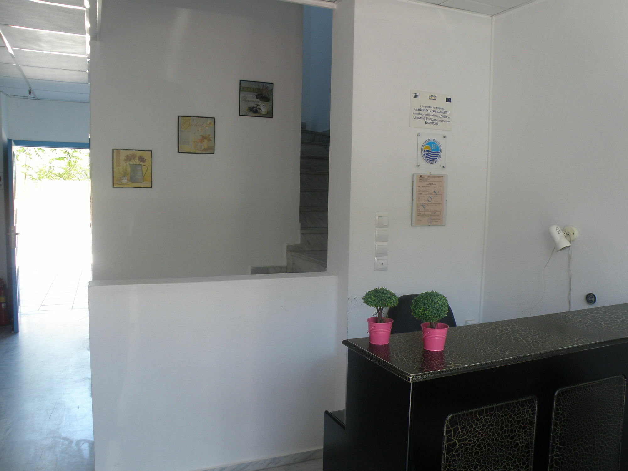 Amalthia Apartments Hersonissos  Exteriör bild
